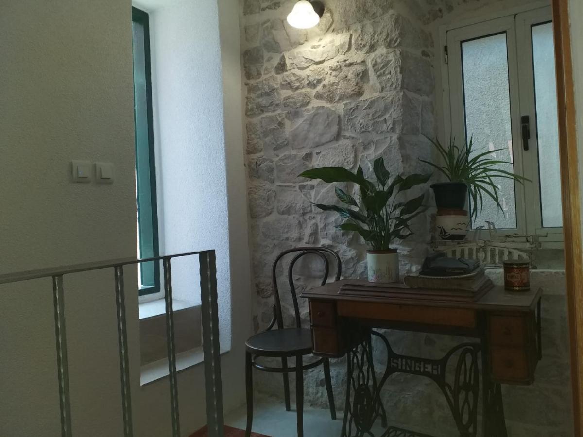 Hotel Milea à Makarska Extérieur photo