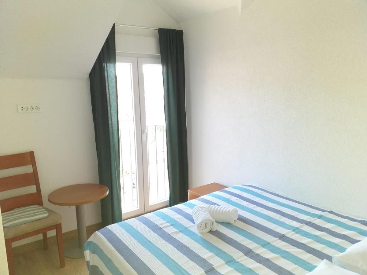 Hotel Milea à Makarska Extérieur photo
