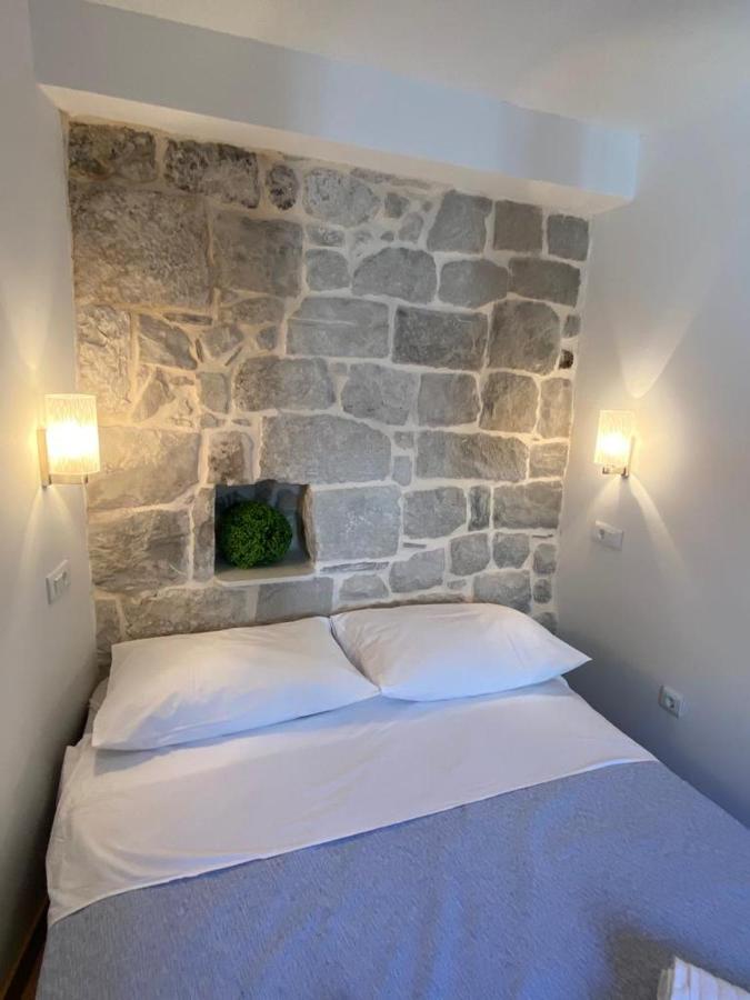 Hotel Milea à Makarska Extérieur photo