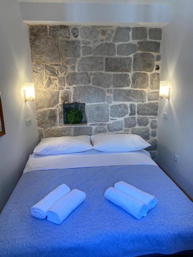 Hotel Milea à Makarska Extérieur photo