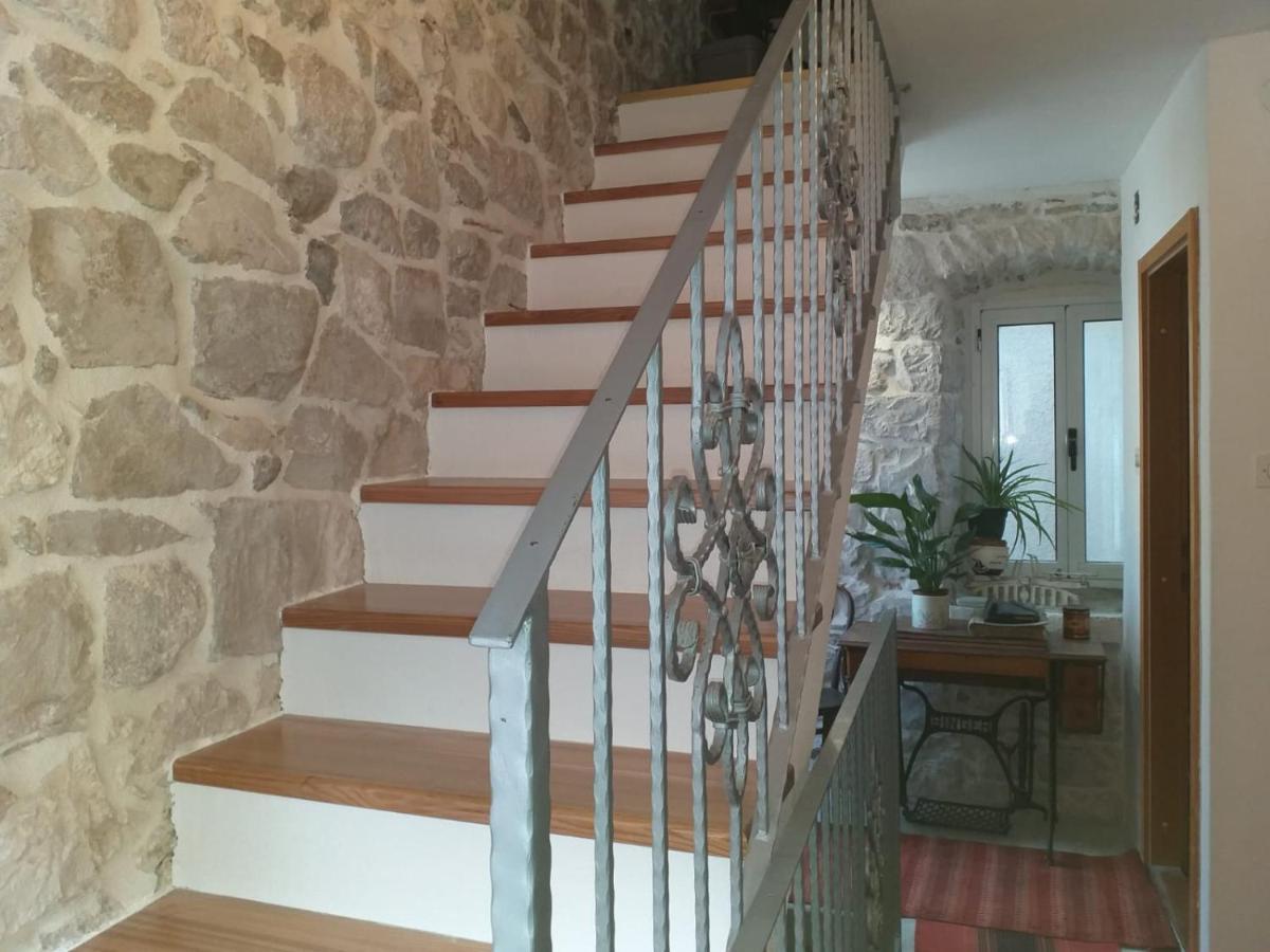 Hotel Milea à Makarska Extérieur photo