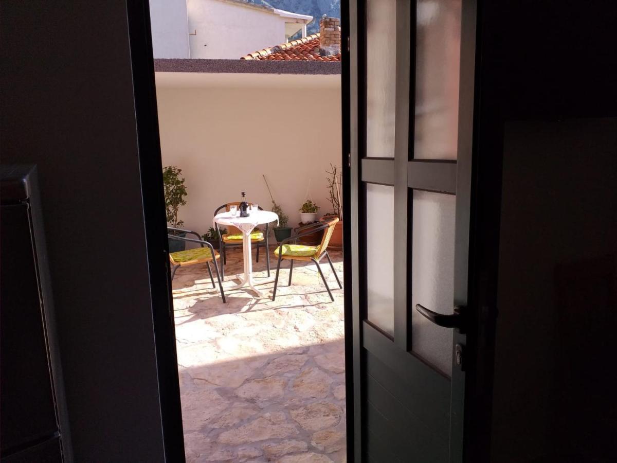 Hotel Milea à Makarska Extérieur photo