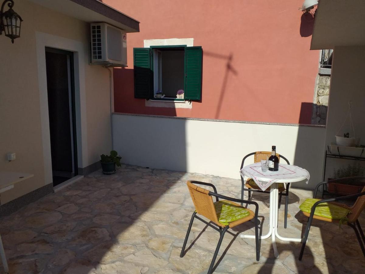 Hotel Milea à Makarska Extérieur photo